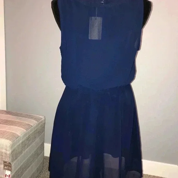 Doe and  Rae Dress - Picture 2 of 4